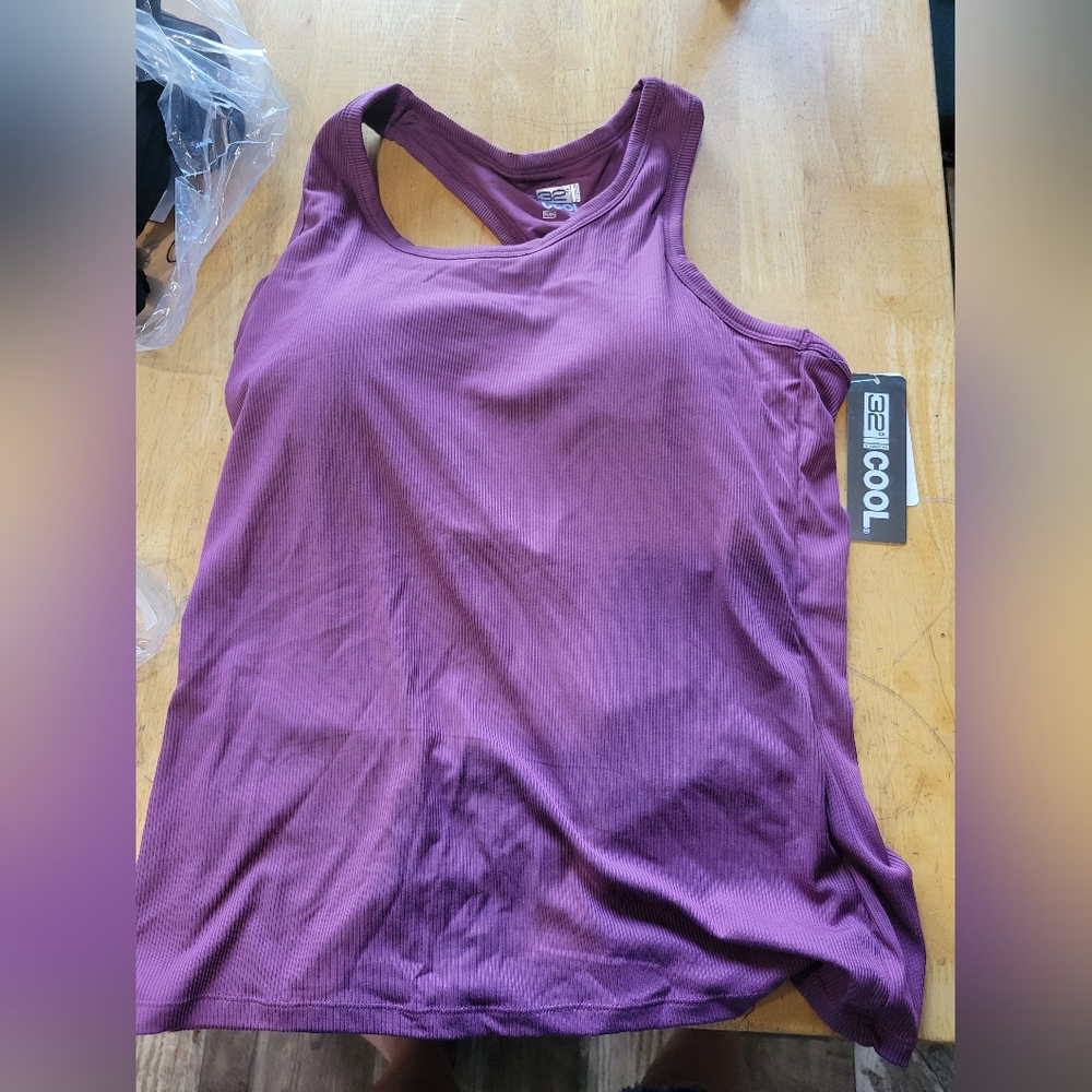 32 degrees razorback tank w/built in bra